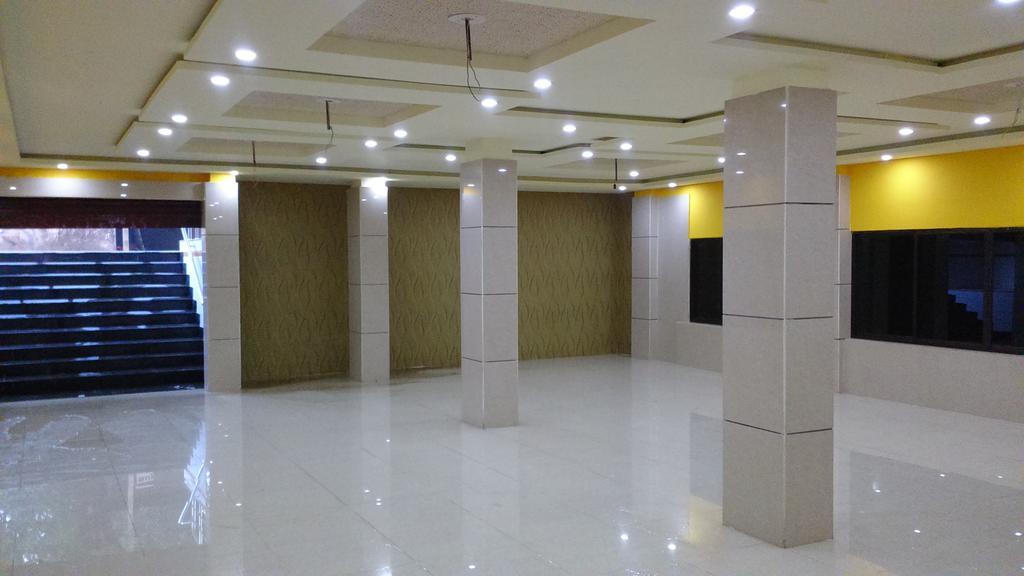 Breeze Hotel Siliguri Exterior photo