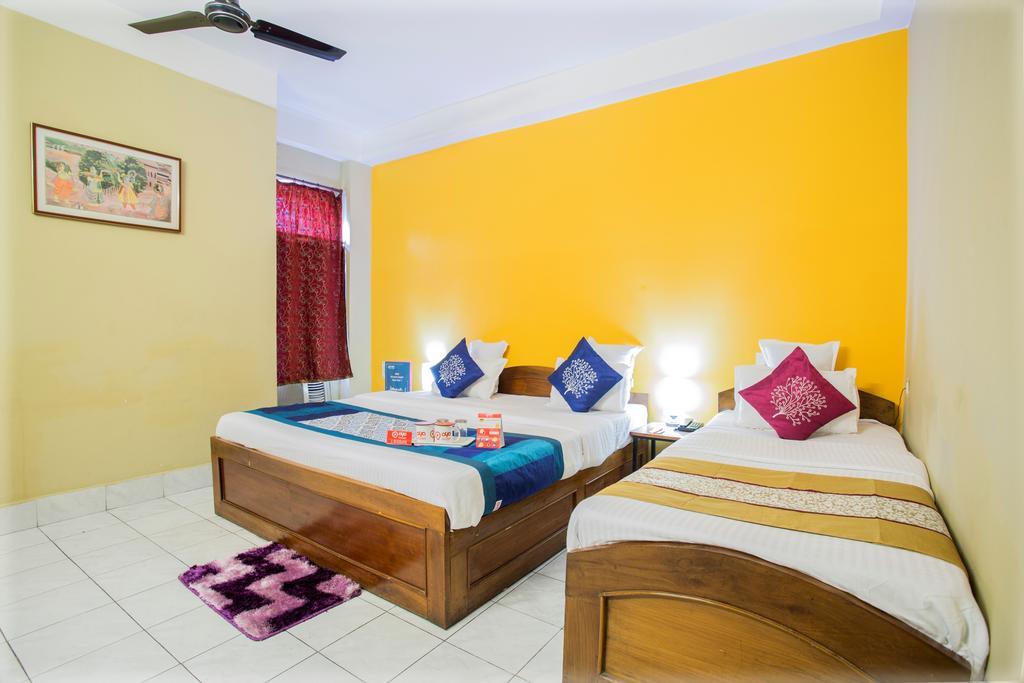 Breeze Hotel Siliguri Exterior photo
