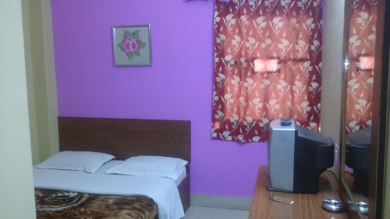 Breeze Hotel Siliguri Exterior photo