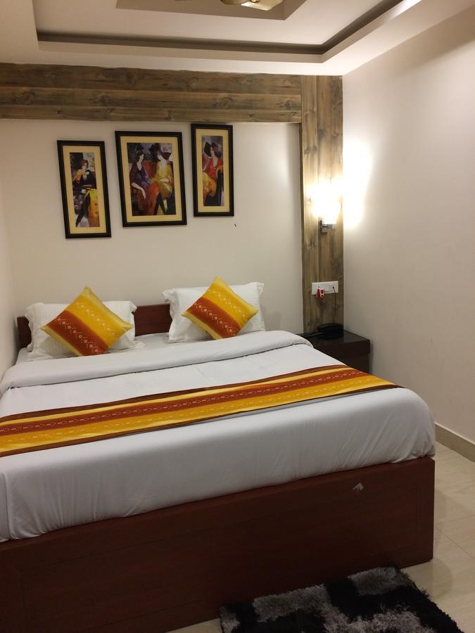 Breeze Hotel Siliguri Exterior photo